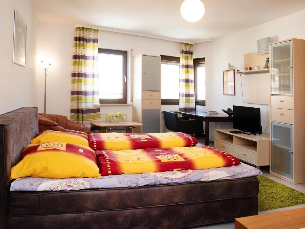 Voll möblierte Wohnung (2,5 Zimmer) im Zentrum