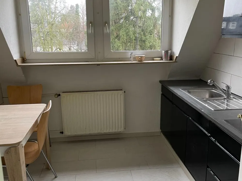 3-4 Zimmer Wohnung in Düsseldorf Lierenfeld