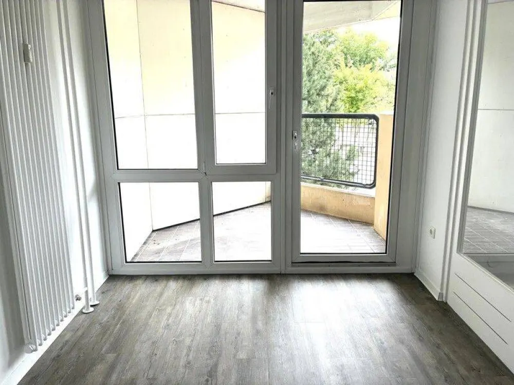 Mittendrin! Großzügiges 1-Zi.-Single-Appartment
