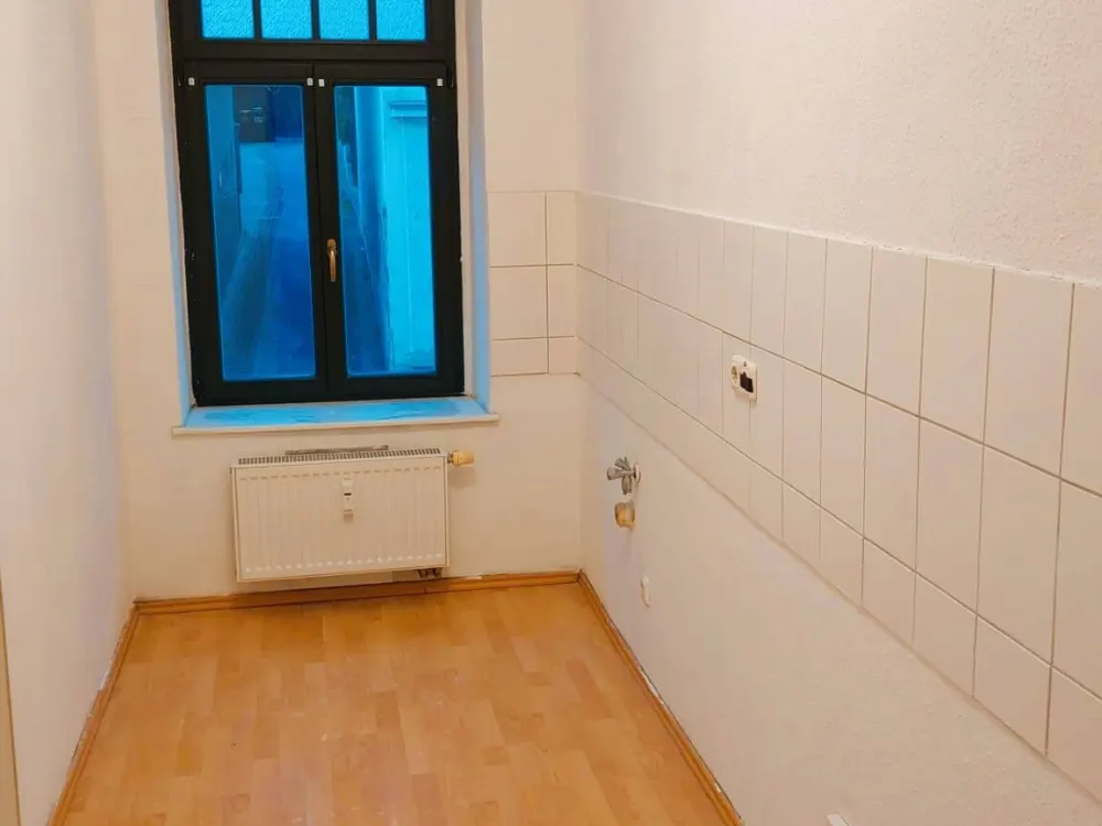 Frisch renovierte Zwei-Raum-Wohnung in zentraler Lage in Kleinzschocher