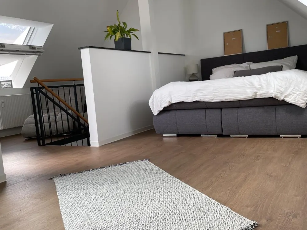 4-Zimmer-Maisonette-Wohnung mit Dachterrasse, EBK und Stellplatz