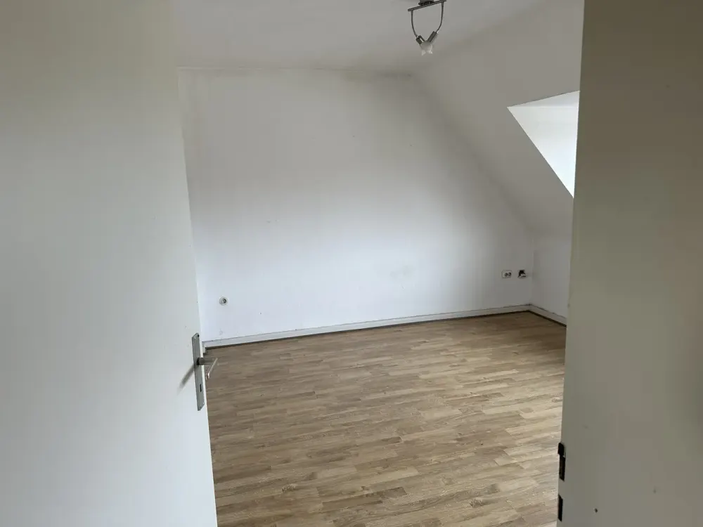 80 qm Dachgeschoßwohnung