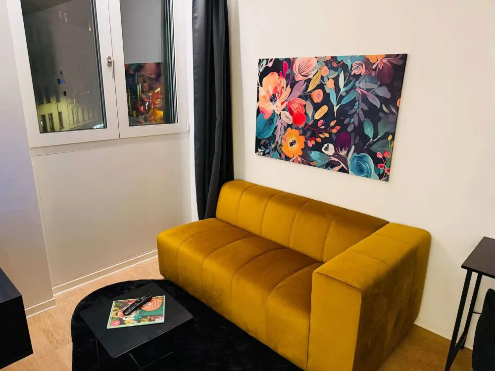 ***ALL-INCLUSIVE MIETE ~LUXURIÖSE MÖBLIERTE APARTMENTS~BALKON~STELLPLATZ***