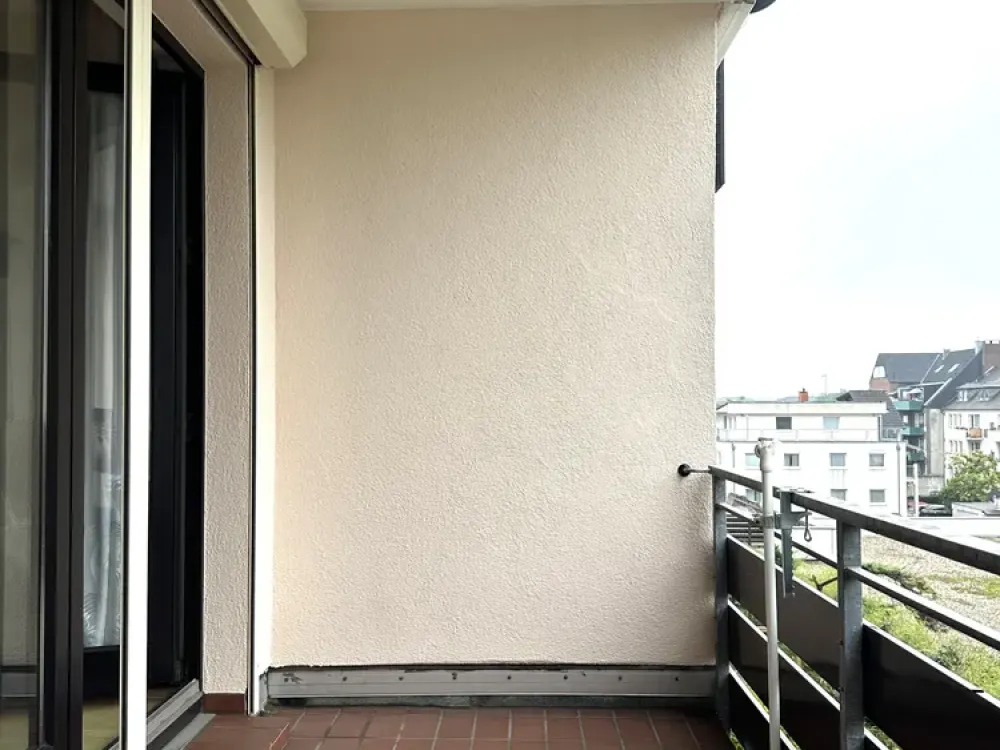 TOP gemütliche und helle 3 ZKDB Wohnung in zentraler Lage in der Innenstadt mit großem Balkon