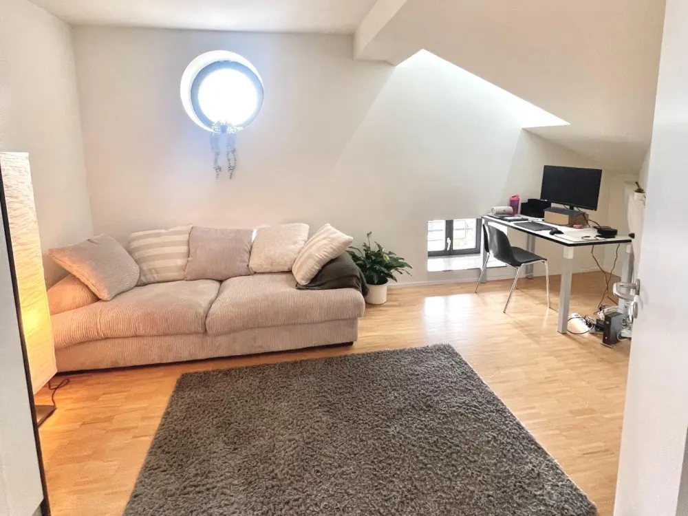 Gemütliche, möblierte 2-Zimmer Wohnung für Studenten
