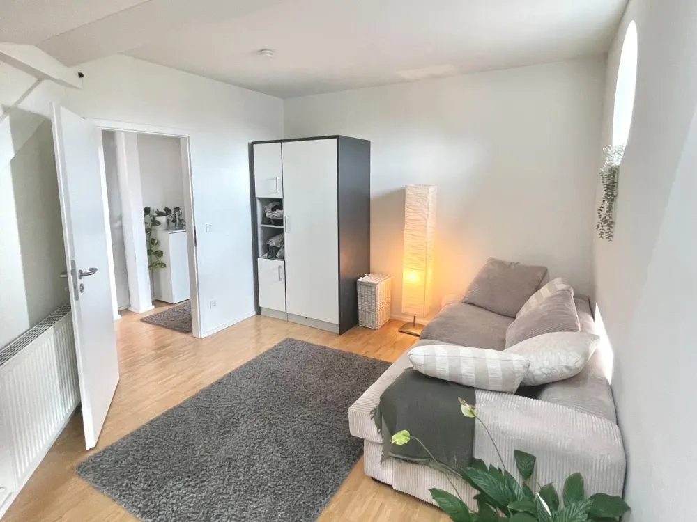 Gemütliche, möblierte 2-Zimmer Wohnung für Studenten
