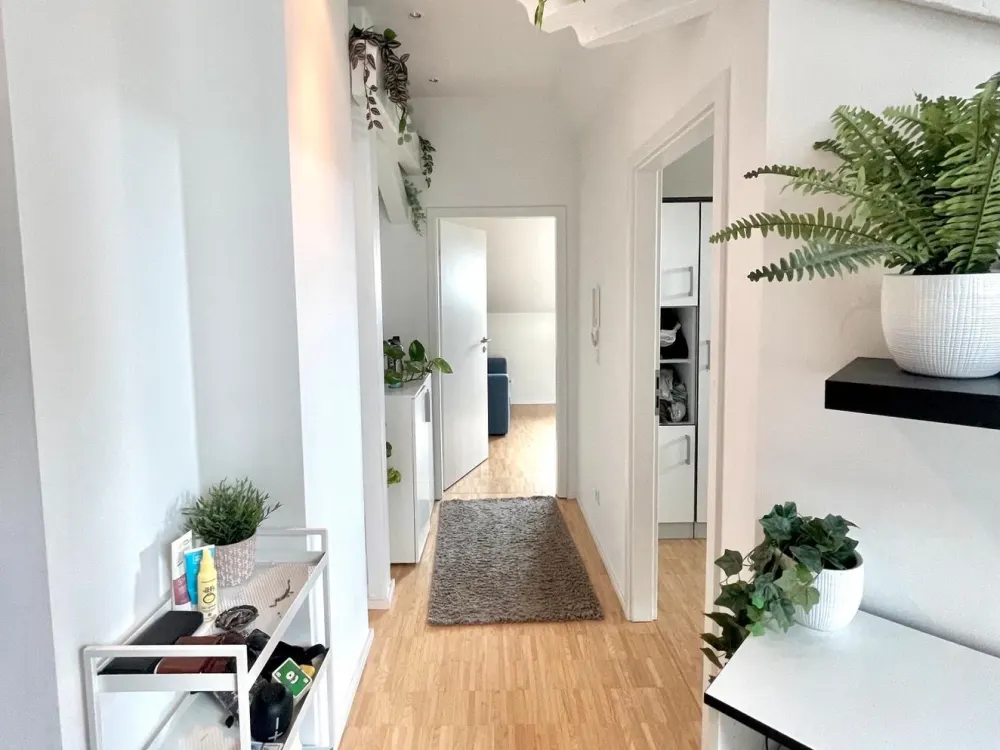 Gemütliche, möblierte 2-Zimmer Wohnung für Studenten