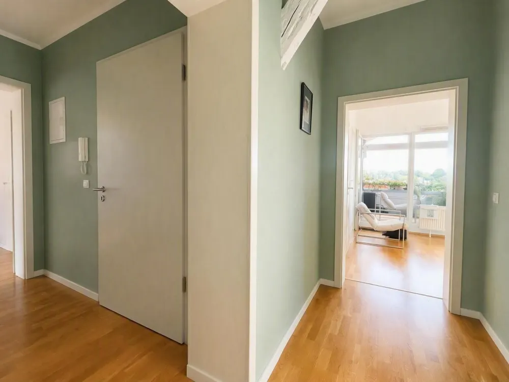 Wohnen mit Altbauflair: 4 Zimmer, Hobbyraum & TG im Herzen der Stadt