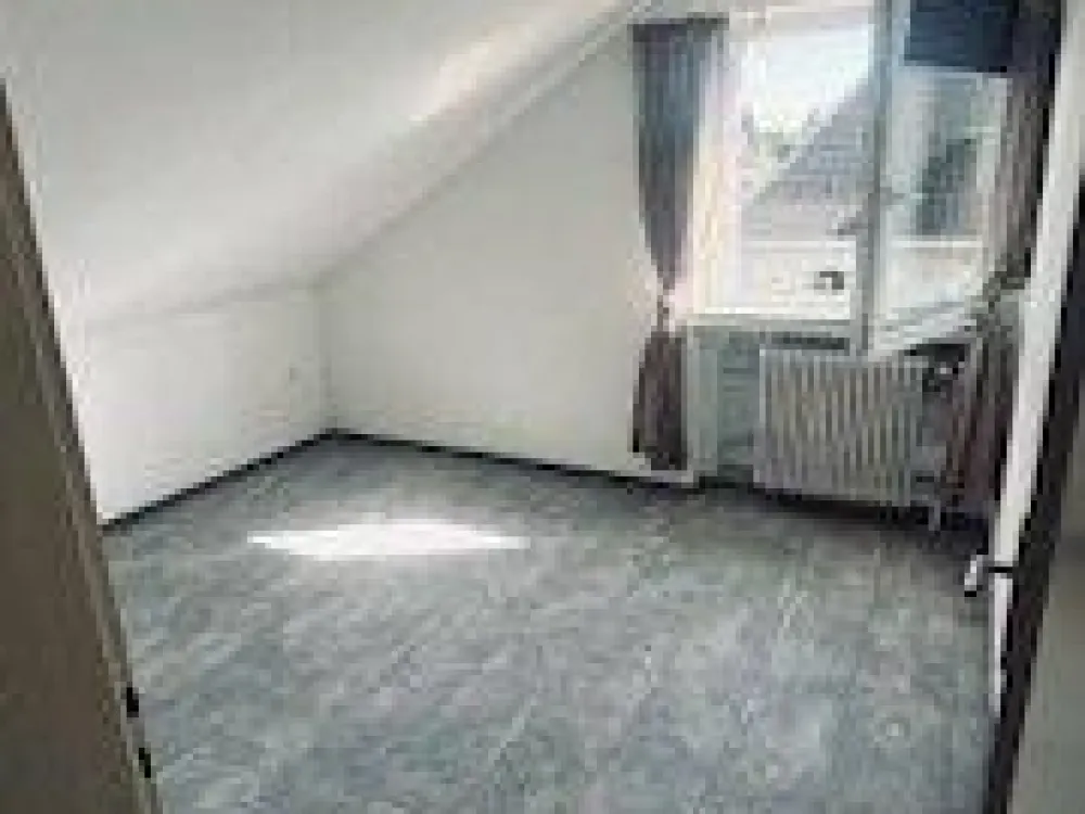 Helle Dachgeschosswohnung in Dortmund Aplerbeck