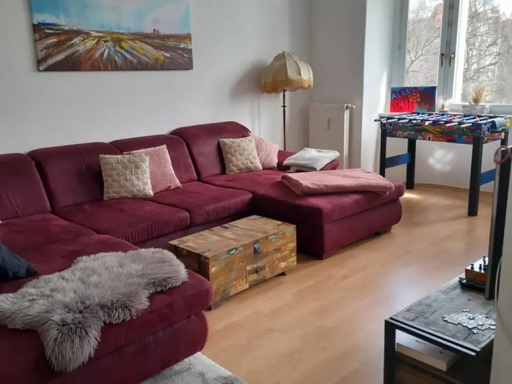 Beautiful five-room apartment Dresden