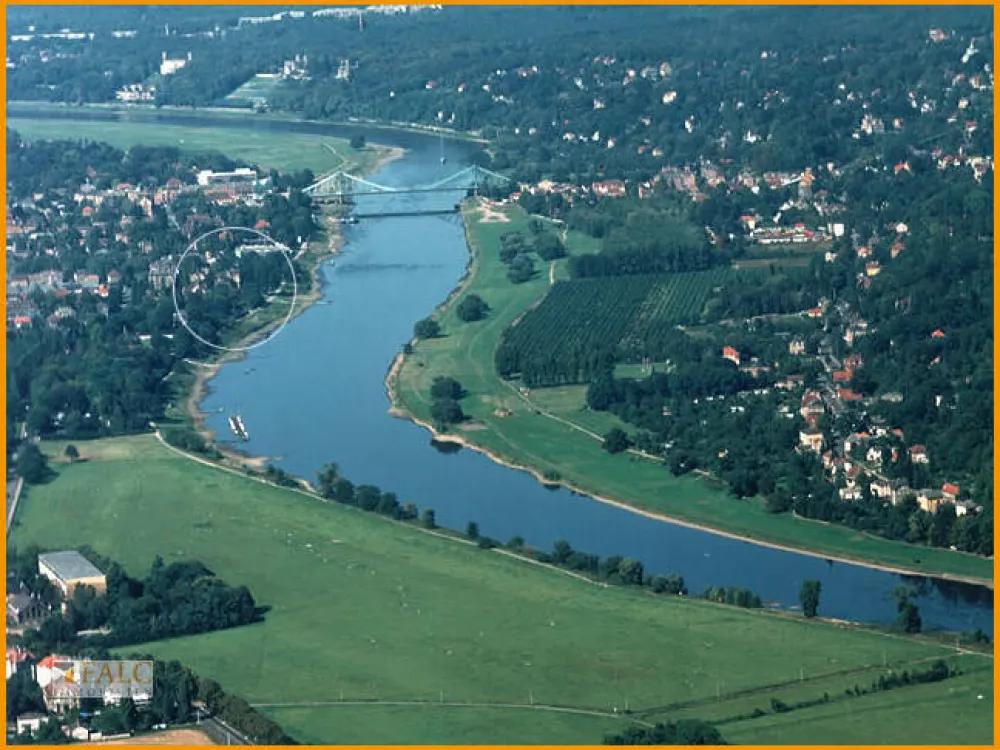 Monatsweise möbliert mieten. Traumhaft DIREKT an der ELBE