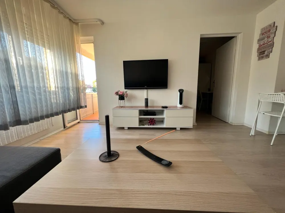 Zentrale 2 Zimmer mit Balkon