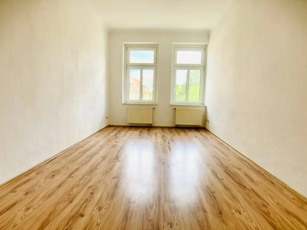 attraktive, große 2 Raum Wohnung in Paunsdorf *** TOP*** ab sofort!!