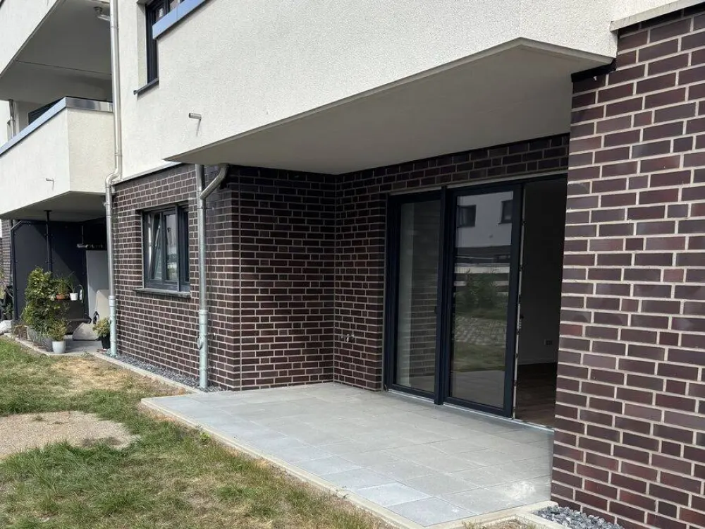 Bei VIVAWEST die Sonnenstrahlen auf der eigenen Terrasse genießen.