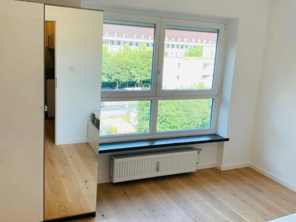 Suche Nachmieter für ein 12qm Zimmer in renovierter 2er WG