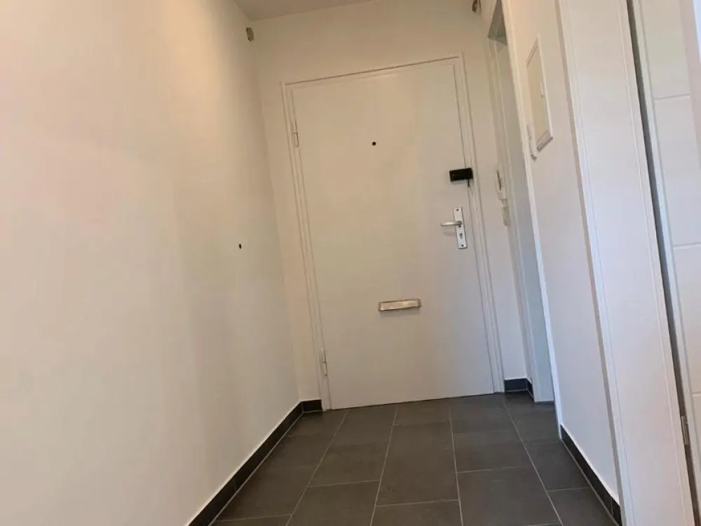 Suche Nachmieter für ein 12qm Zimmer in renovierter 2er WG