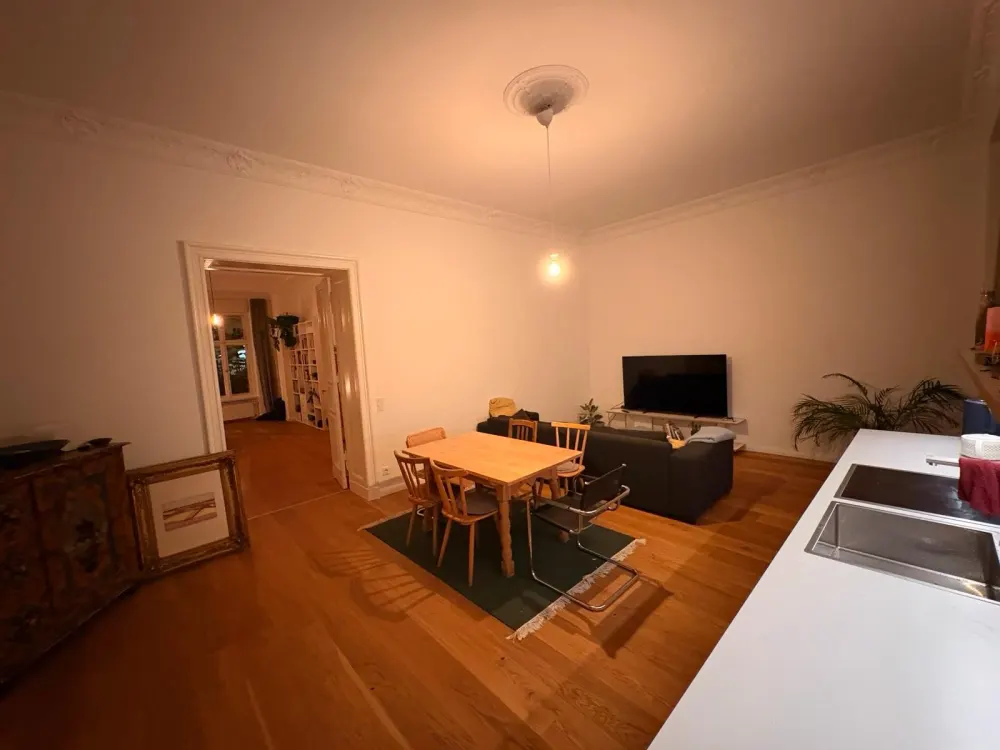 Schöne 3 Zimmer Altbauwohnung in Neukölln/Kreuzberg für November