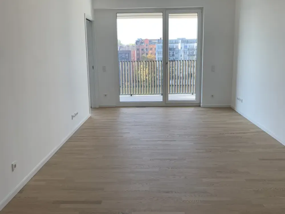 Attraktive Neubauwohnung mit 2 Zi, EBK und Spreeblick neben East Side Gallery in Berlin