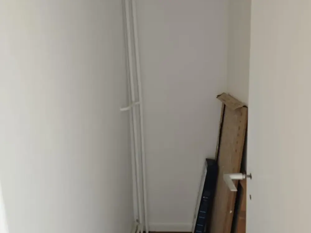 Komplett renovierte 2-Zimmer-Wohnung mit Balkon in zentraler Lage von Düsseldorf