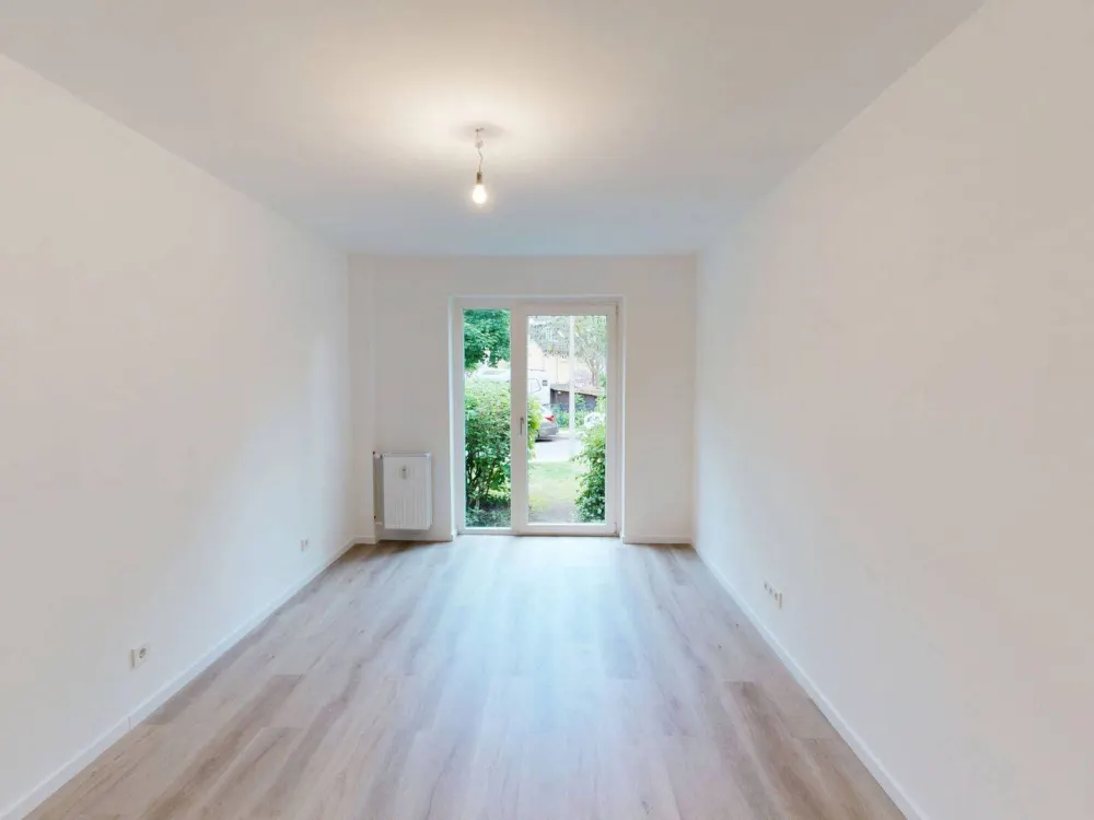 Einziehen und Wohlfühlen: Sanierte 4-Zimmer-Wohnung mit TERRASSE in ruhiger Lage