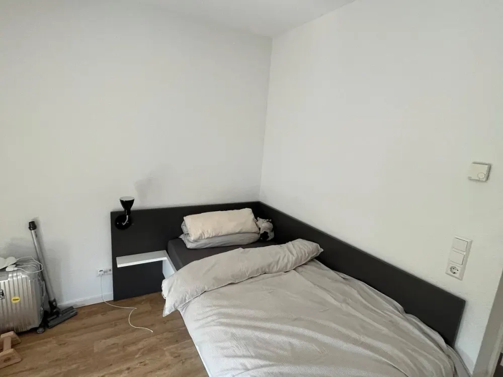 1 Raum Wohnung in Reudnitz :)
