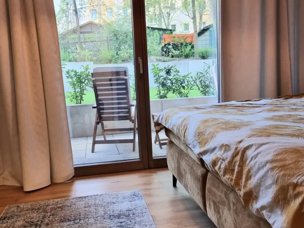 Moderne, helle 2 Zimmer Whg. im Grünen (BJ 2020) möbliert Prenzlauer Berg/ Pankow