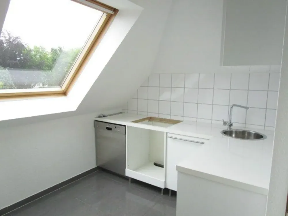 Helle Dachgeschoßmaisonettewohnung mit Pkw-Stellplatz in Harpen