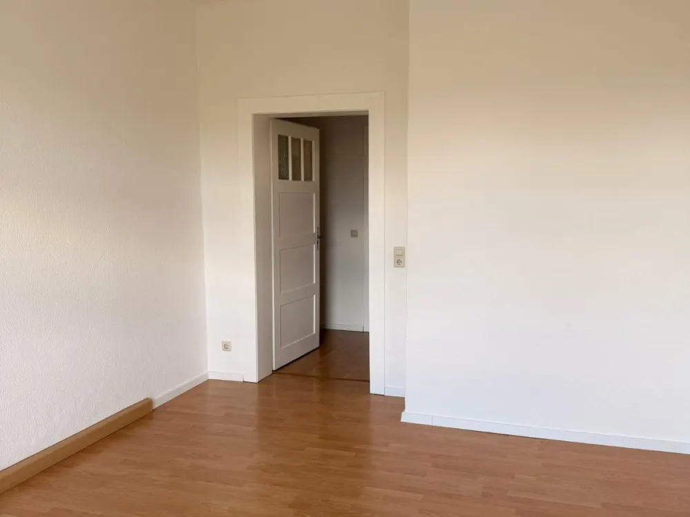 4-Zimmer-Wohnung mit Balkon in Dresden