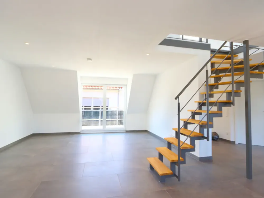 Living Space! New-Build Maisonette Apartment + Balcony + Fitted Kitchen in the Heart of the City
