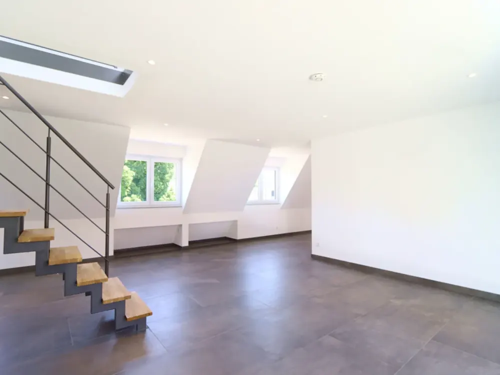 Living Space! New-Build Maisonette Apartment + Balcony + Fitted Kitchen in the Heart of the City