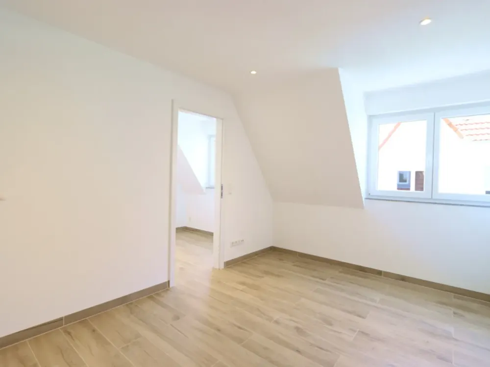 Living Space! New-Build Maisonette Apartment + Balcony + Fitted Kitchen in the Heart of the City