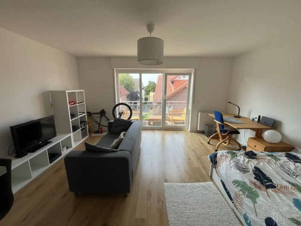Furnished 1-Room Apartment with Balcony in Paderborn