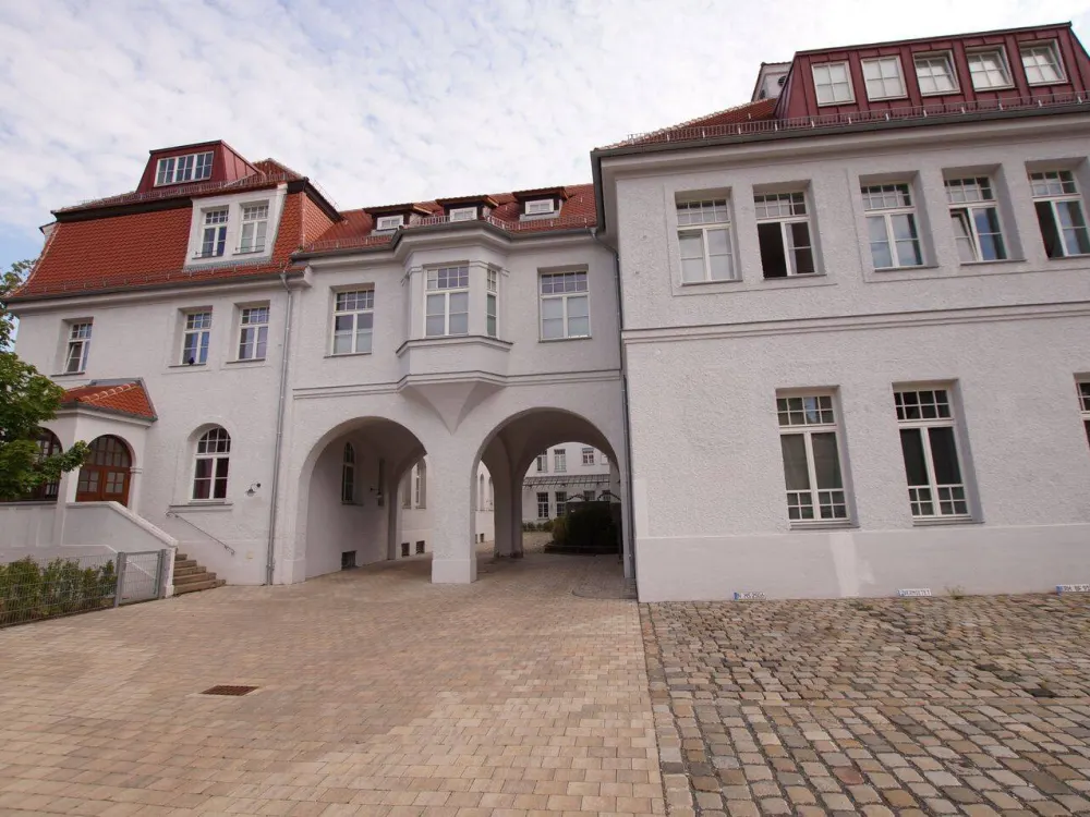 Neuwertige Maisonette-Studio Wohnung auf 2 Ebenen