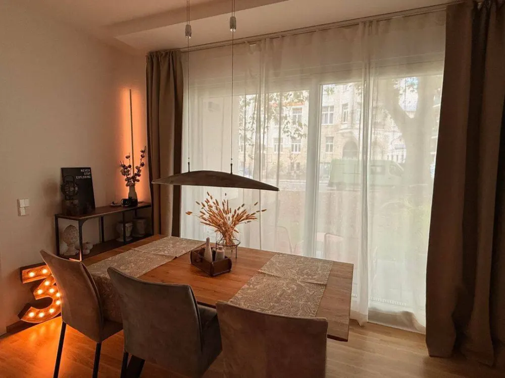 Urban wohnen im Grünen, 3 Zimmer mit Garten & 2 Terrassen