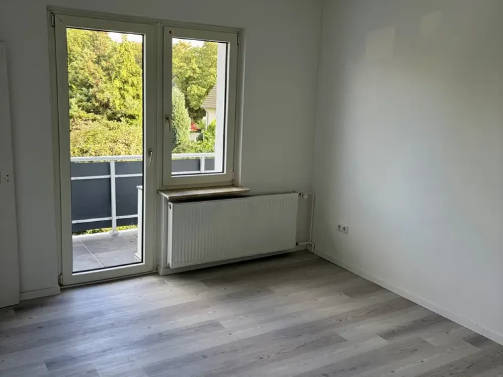 Helle Wohnung mit 1,5 Zimmern u. Balkon in Bochum Weitmar-Mark
