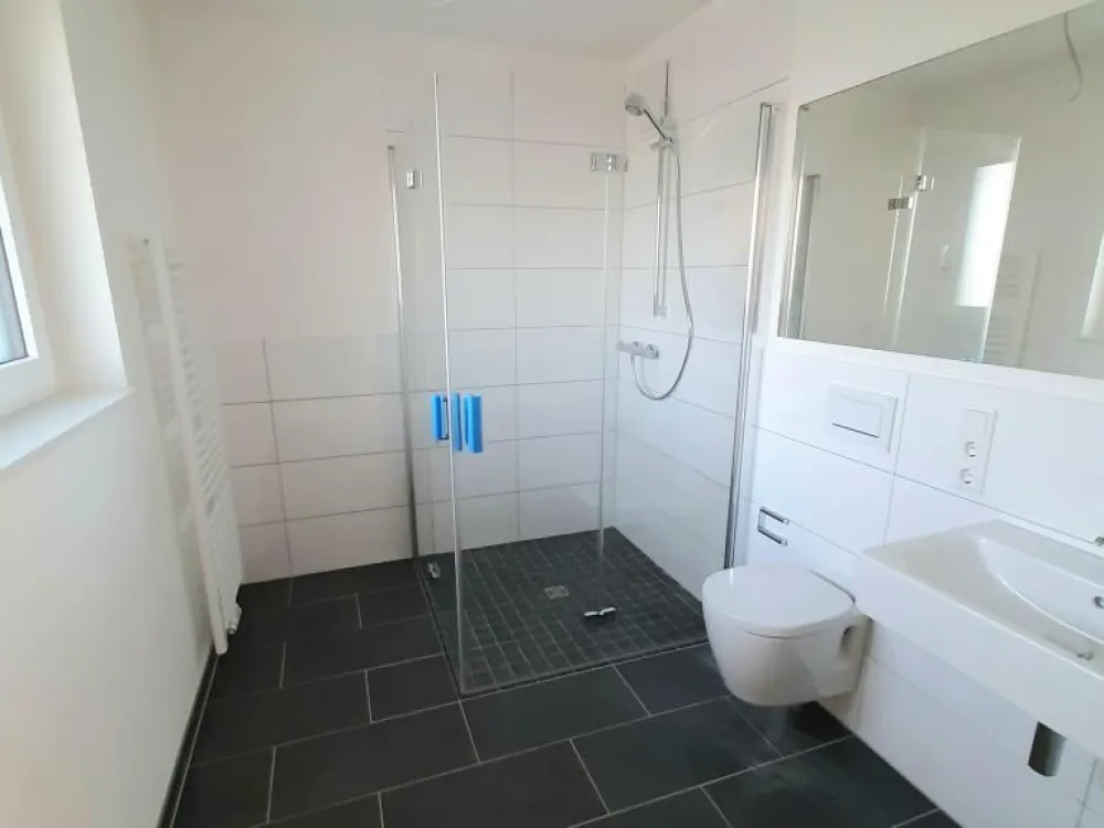 Bezugsfertige Wohnung - Einfach Möbel rein und Füße hoch!