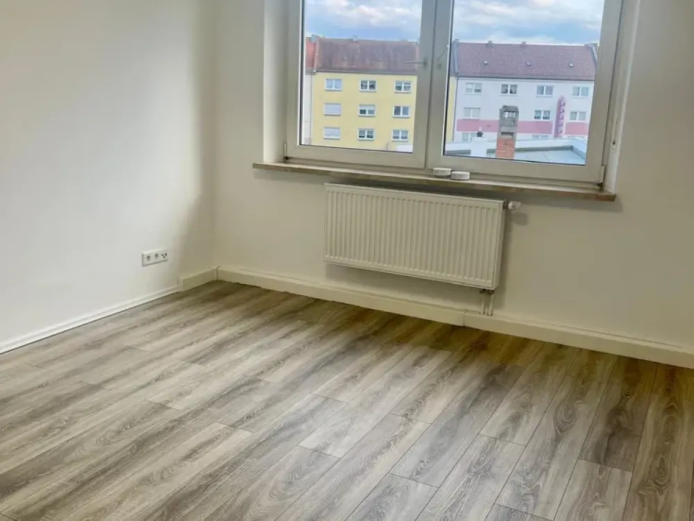 Helle 2-Zimmer Wohnung im 2. OG in Nürnberg-Steinbühl