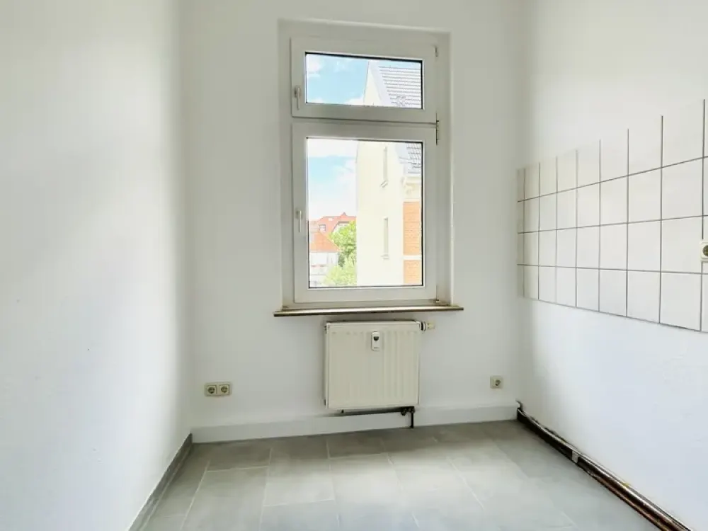 Renovated & Attractive 1-Room Apartment in Dölitz Available Immediately