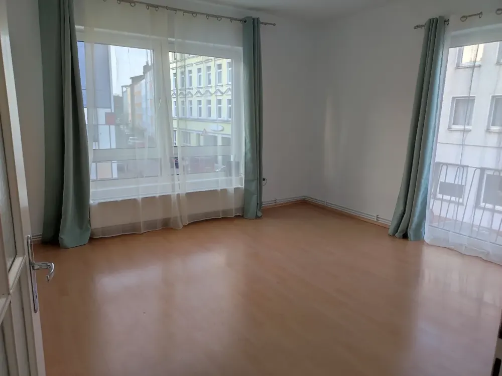 Zentrale und lichtdurchflutete 2 Zimmer in Hannover Oststadt