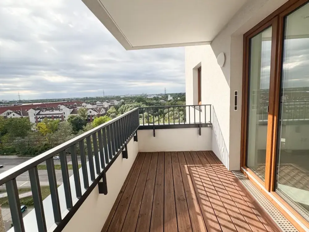 Perfect New Three-Room Apartment with View of the TV Tower Awaits Your Move-In