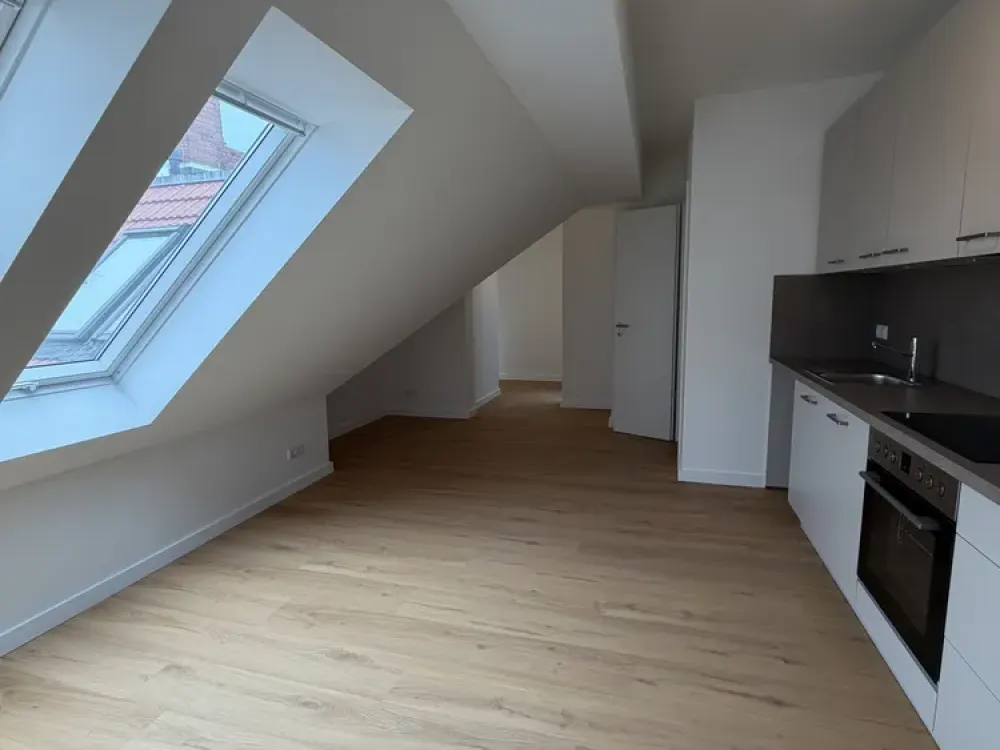 Zuhause mit drei Zimmern in der Schudomastraße