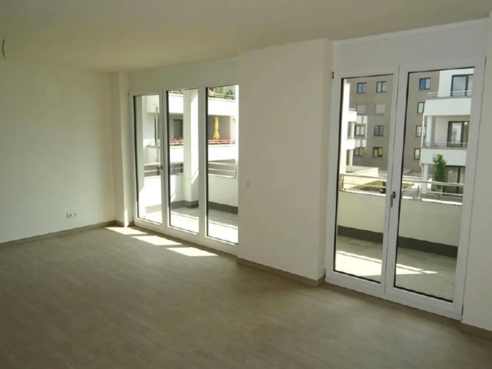 4 Raum Wohnung Dachgeschoss