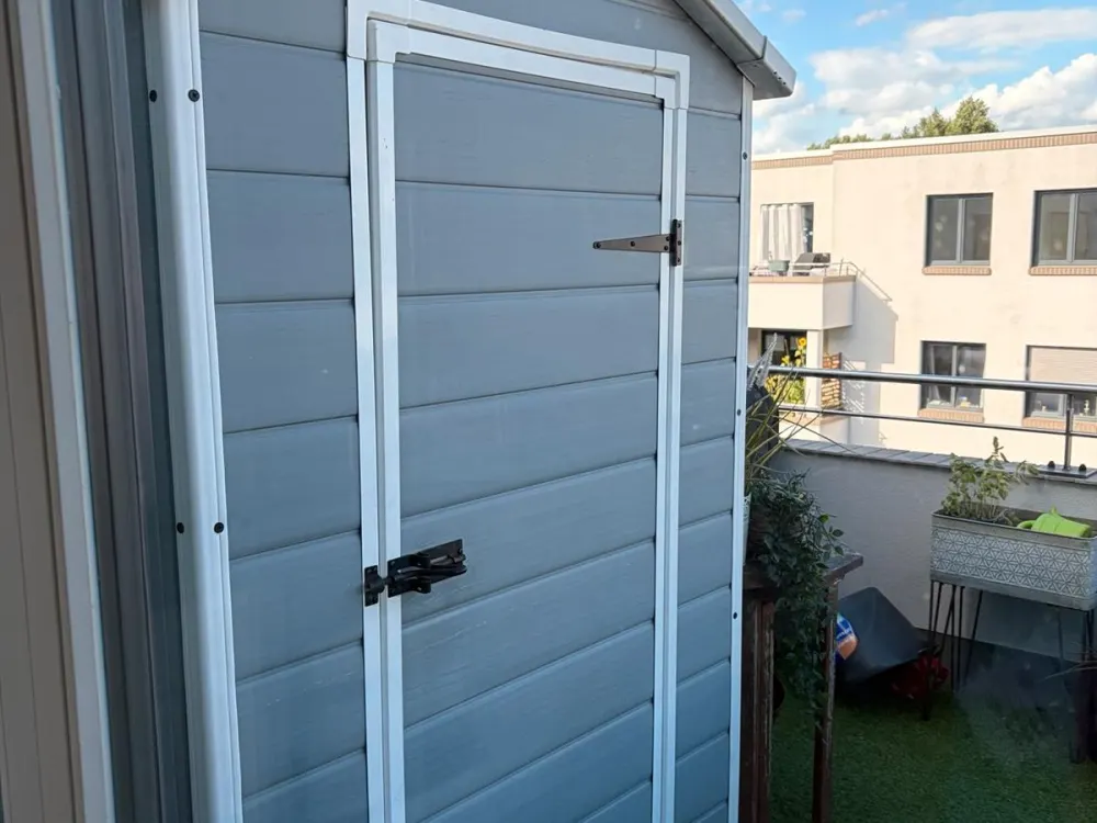 4 Raum Wohnung Dachgeschoss