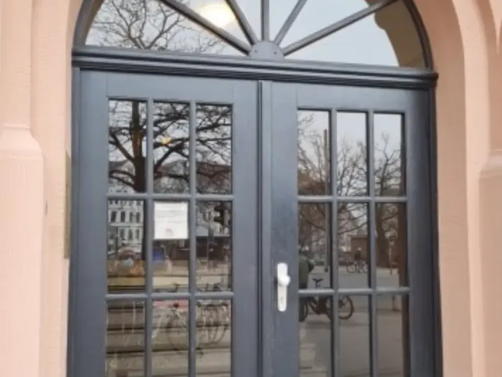 2.5-Room Apartment in Prime Location in the List at Moltkeplatz