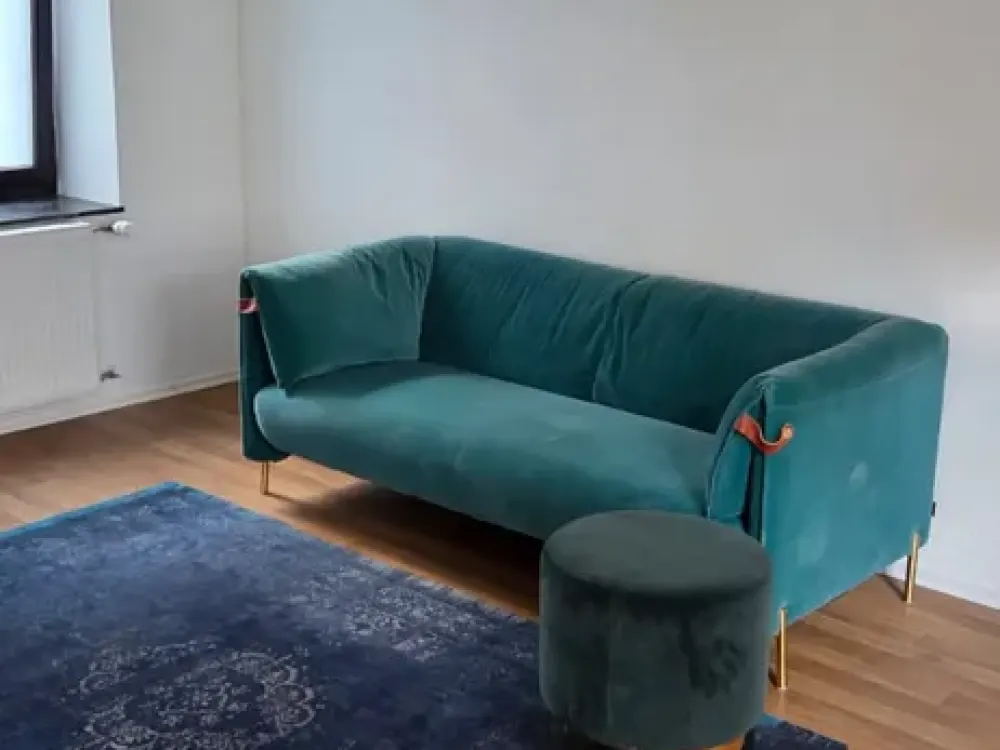 Furnished bright 1-room ground floor apartment in central Ehrenfeld