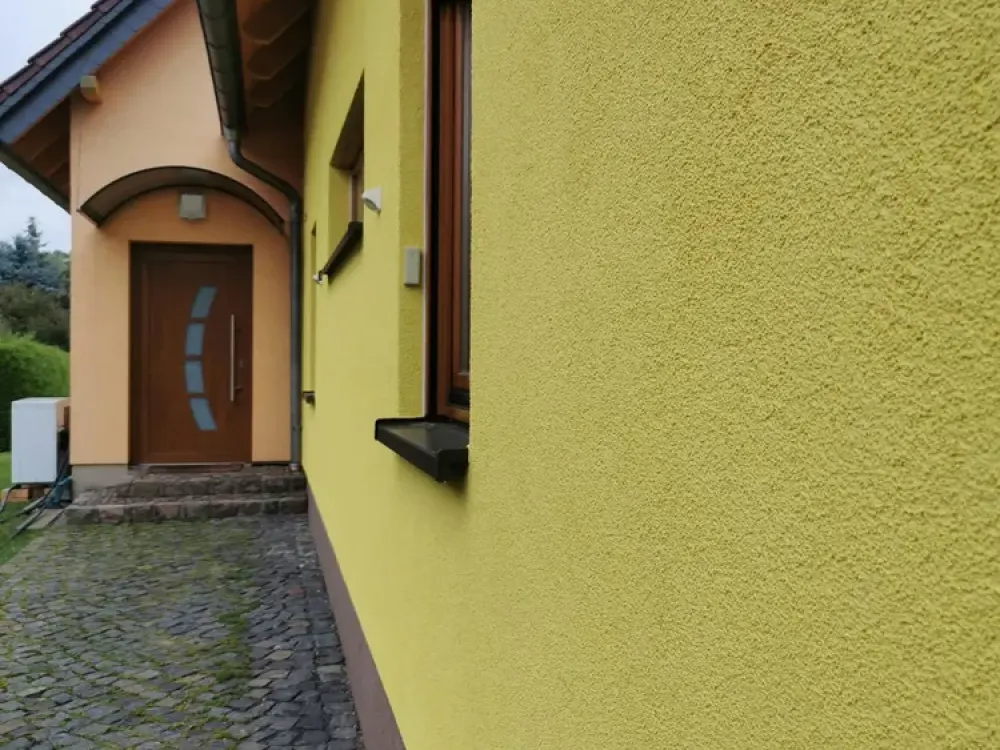 Wohnen auf Zeit moderne Zweiraumwohnung "im Leipziger Speckgürtel" sucht zuverlässige(n) Mieter(in)