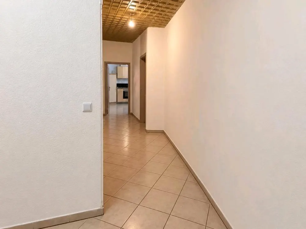 renovierte 2-Zimmer-Wohnung in Burbach-Saarbrücken
