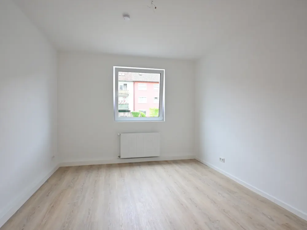 !Erstbezug nach Sanierung!, Moderne 3-Zimmer-Wohnung in zentraler Lage