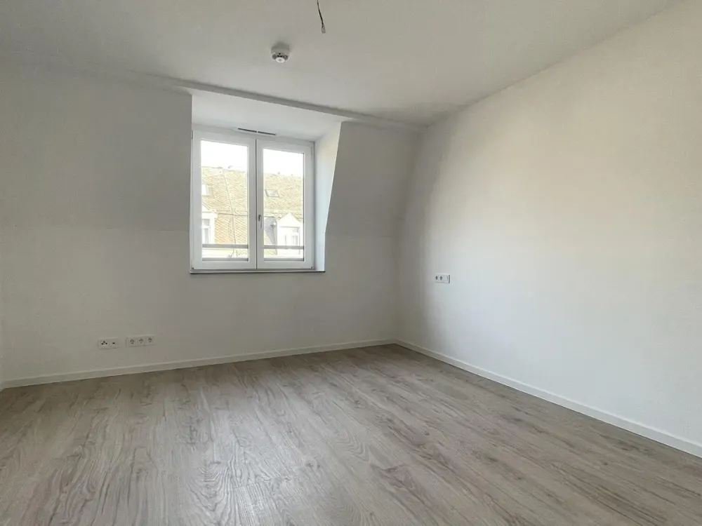 Moderne Etagenwohnung zur Miete in Dresden Neustadt - Wentzel Dr.