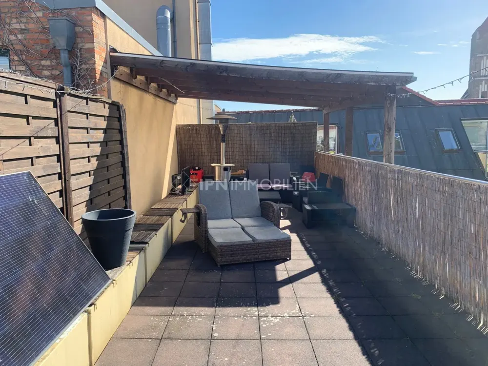 3-Raumwohnung mit großer Terrasse und EBK in der östlichen Altstadt